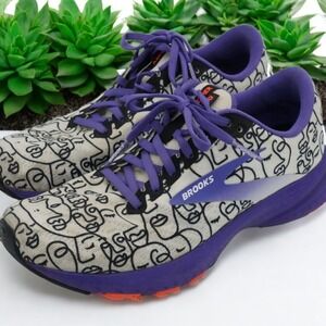 Brooks Purple and Black Graphic Athletic Shoes